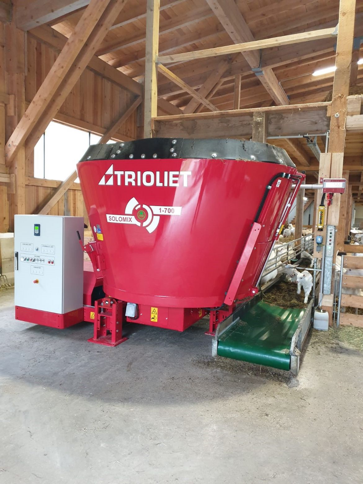 Mélangeur-stationnaire-est-à-vendre-à-Trioliet